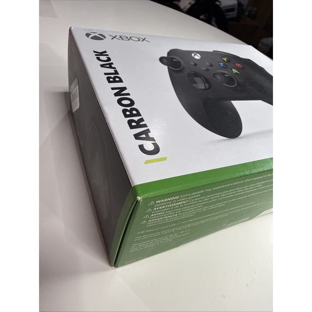 Carbon Black Wireless Controller - Xbox Series Open Box - Picture 2 of 11